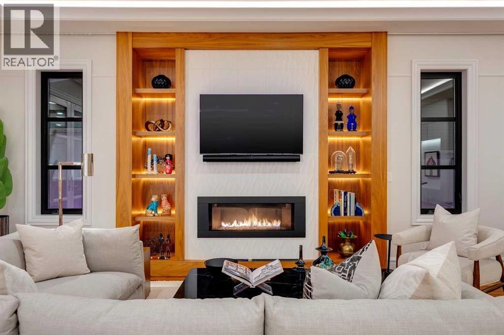 












1118 Premier Way SW

,
Calgary,




Alberta
T2R1L6

