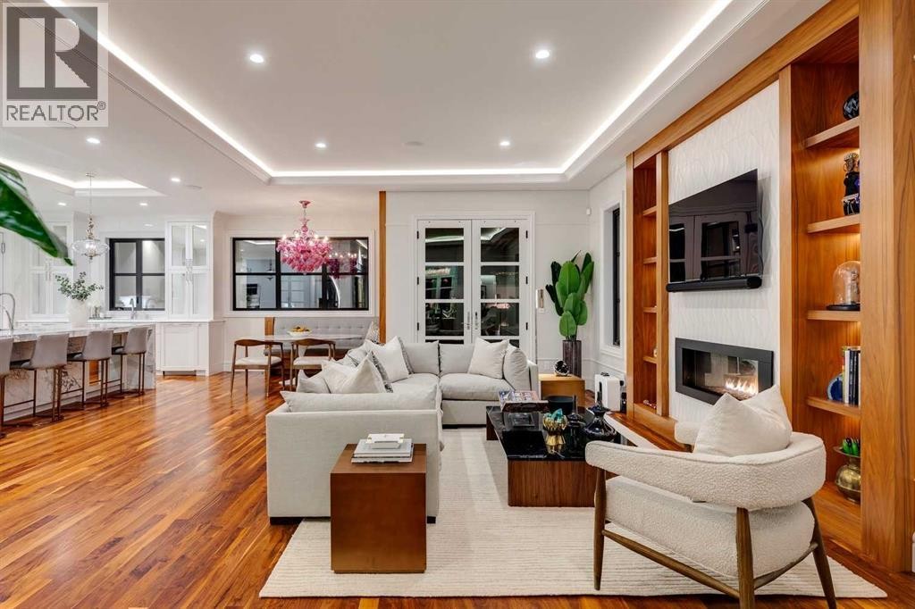 












1118 Premier Way SW

,
Calgary,




Alberta
T2R1L6

