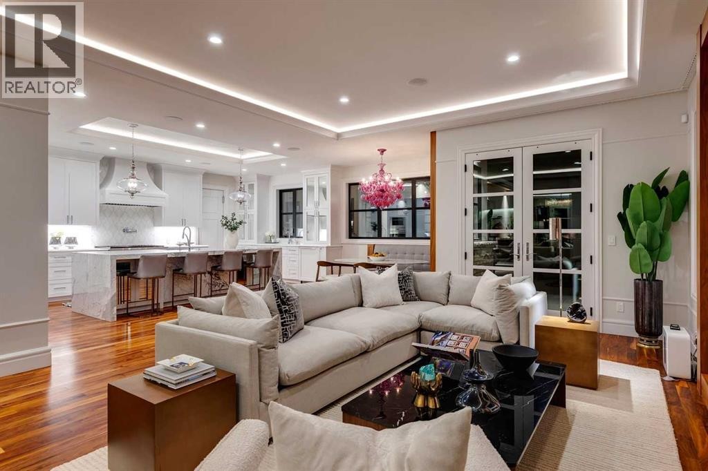 












1118 Premier Way SW

,
Calgary,




Alberta
T2R1L6

