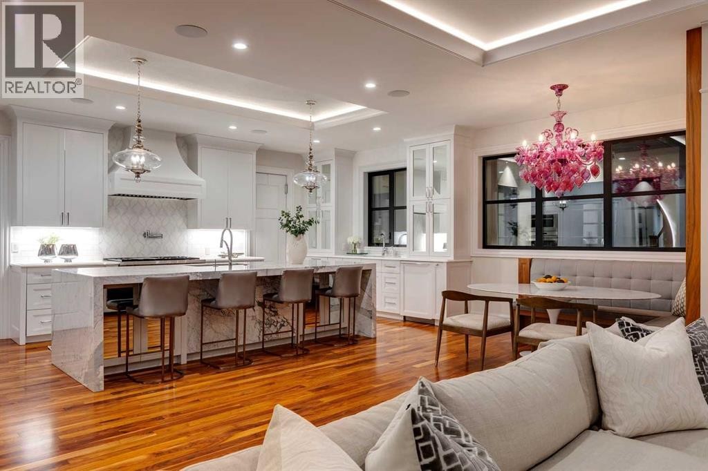 












1118 Premier Way SW

,
Calgary,




Alberta
T2R1L6

