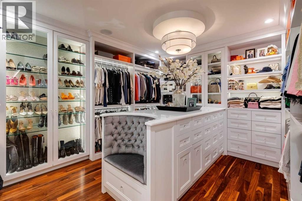 












1118 Premier Way SW

,
Calgary,




Alberta
T2R1L6

