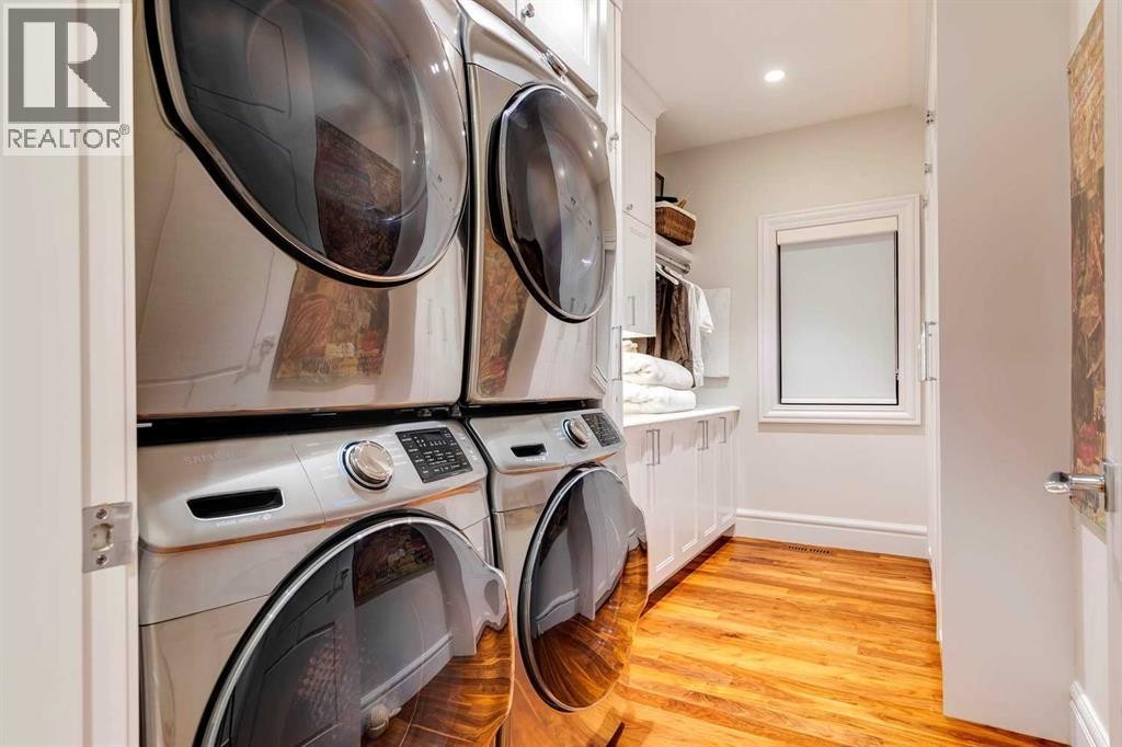 












1118 Premier Way SW

,
Calgary,




Alberta
T2R1L6

