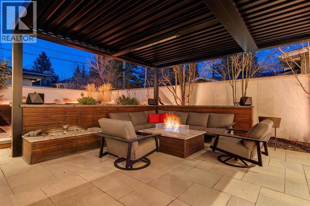 












1118 Premier Way SW

,
Calgary,




Alberta
T2R1L6

