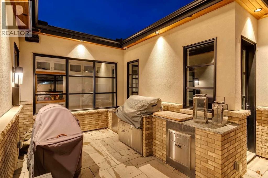 












1118 Premier Way SW

,
Calgary,




Alberta
T2R1L6

