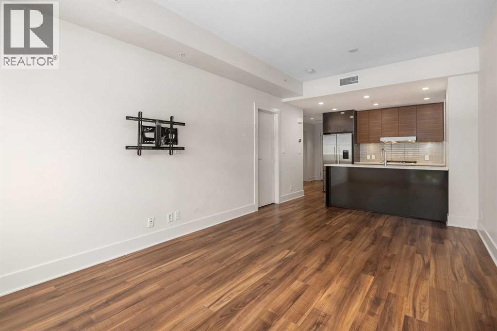 












111, 46 9 Street NE

,
Calgary,




Alberta
T2E7Y1

