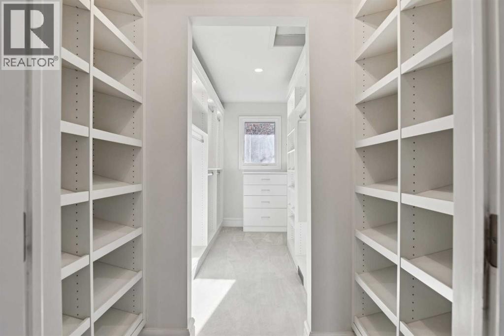 












336 Pump Hill Gardens SW

,
Calgary,




Alberta
T2V4M7

