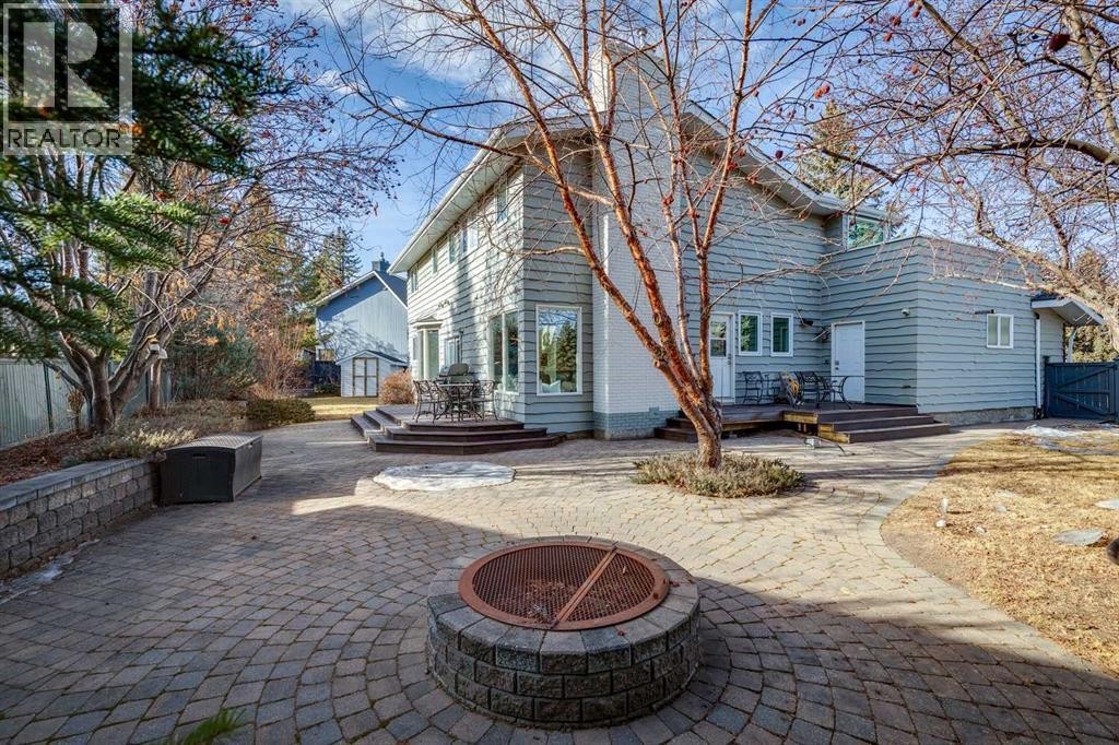 












336 Pump Hill Gardens SW

,
Calgary,




Alberta
T2V4M7

