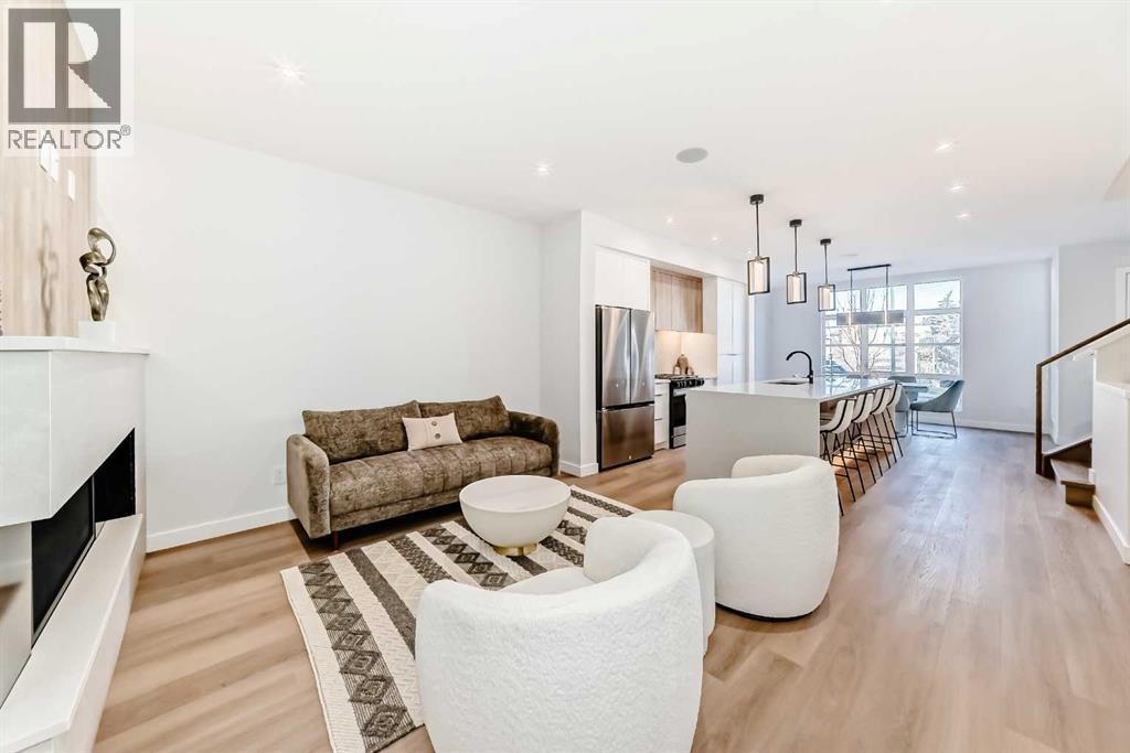 












1607 37 Avenue SW

,
Calgary,




Alberta
T2T2h2

