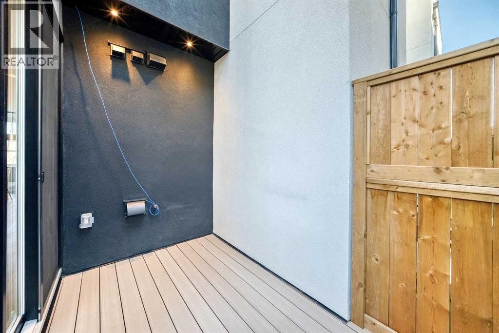 












1607 37 Avenue SW

,
Calgary,




Alberta
T2T2h2

