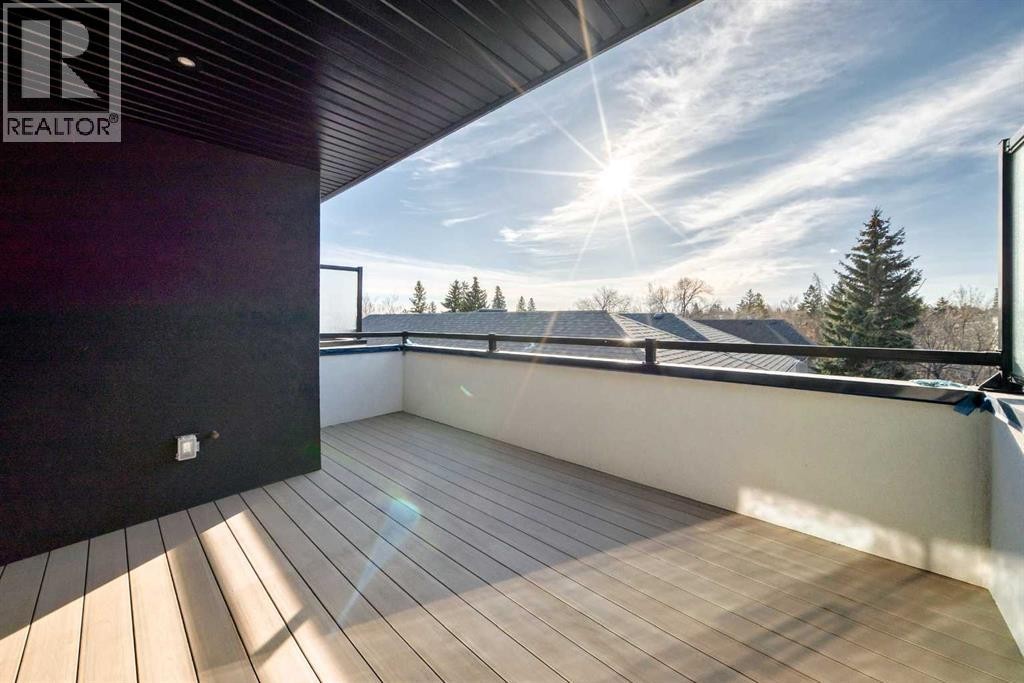 












1607 37 Avenue SW

,
Calgary,




Alberta
T2T2h2

