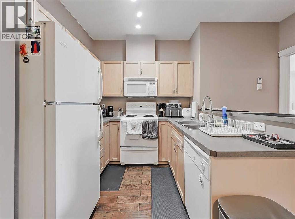 












2313, 70 Panamount Drive NW

,
Calgary,




Alberta
T3K5Z1

