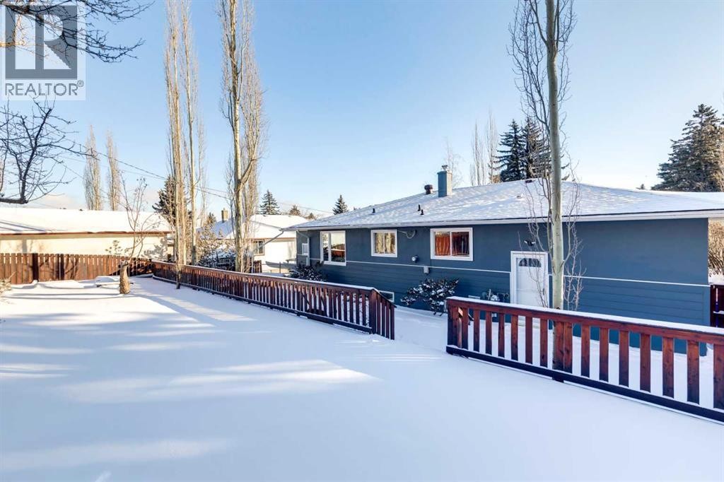 












35 45 Street SW

,
Calgary,




Alberta
T3C2B2

