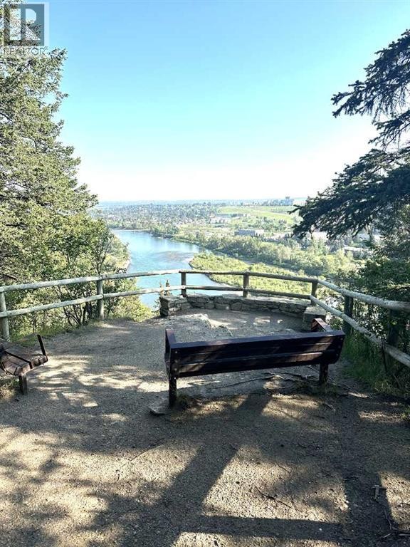 












35 45 Street SW

,
Calgary,




Alberta
T3C2B2

