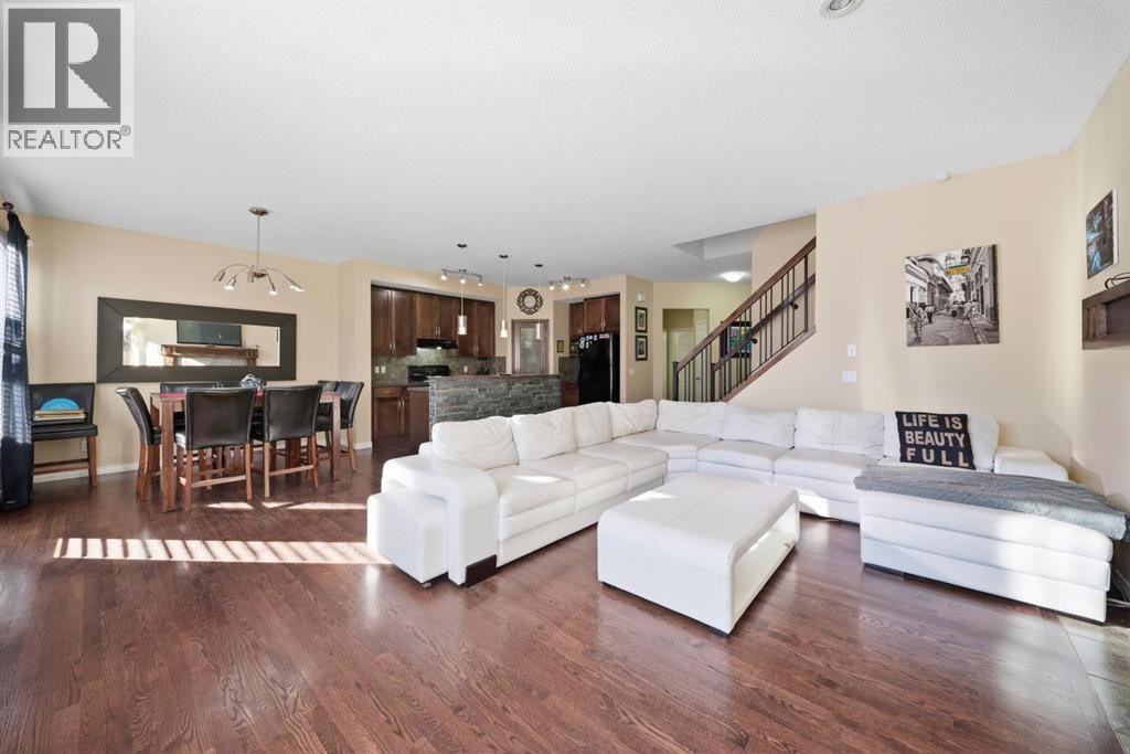 












93 Copperleaf Way SE

,
Calgary,




Alberta
T2Z0H9

