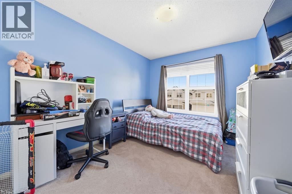 












93 Copperleaf Way SE

,
Calgary,




Alberta
T2Z0H9

