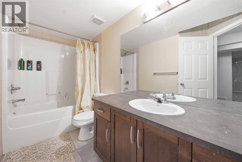 












93 Copperleaf Way SE

,
Calgary,




Alberta
T2Z0H9

