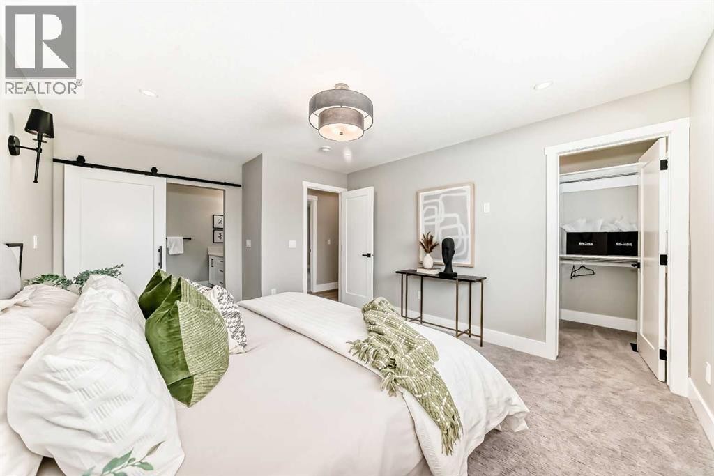 












7 Lake Sundance Place SE

,
Calgary,




Alberta
T2J2S9

