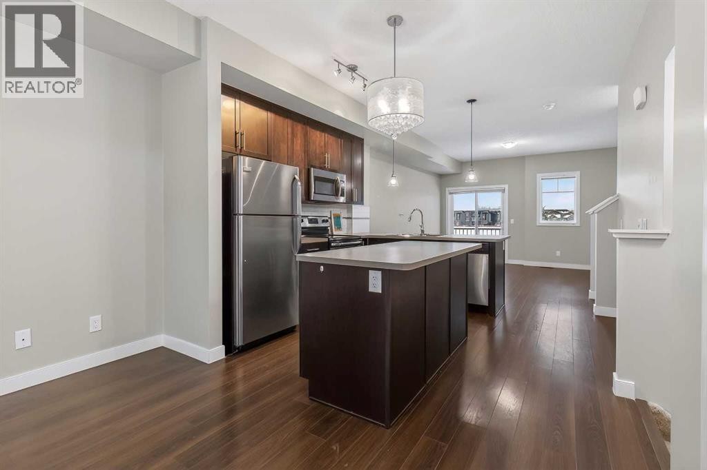 












43 Redstone Circle NE

,
Calgary,




Alberta
T3N0M8

