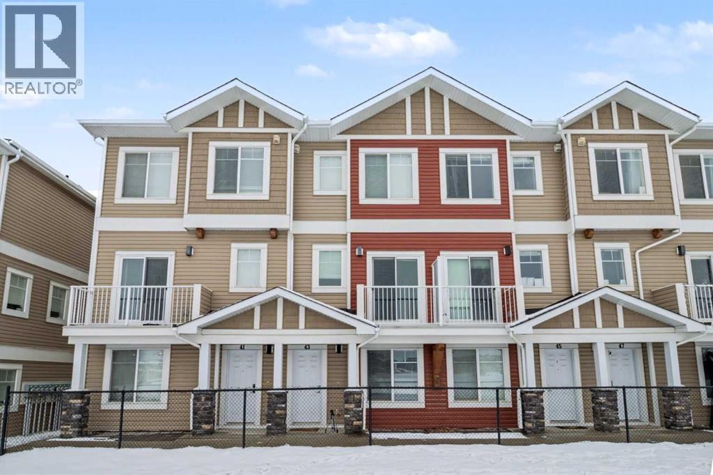 












43 Redstone Circle NE

,
Calgary,




Alberta
T3N0M8

