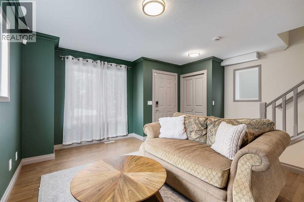 












2232 15A Street SE

,
Calgary,




Alberta
T2G3N1

