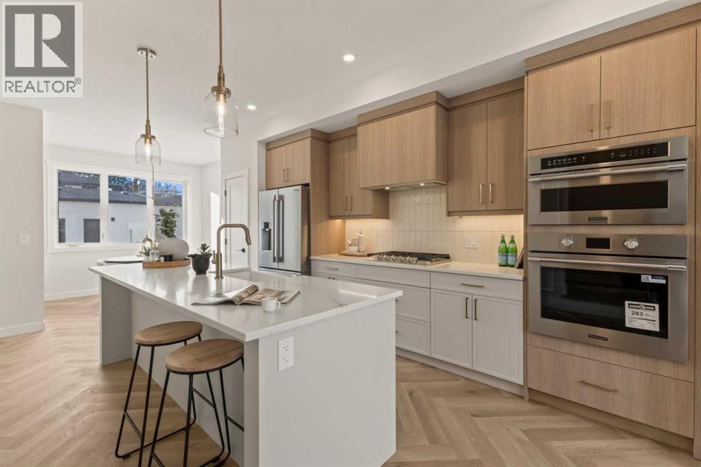 












3107 42 Street SW

,
Calgary,




Alberta
T3E3M4

