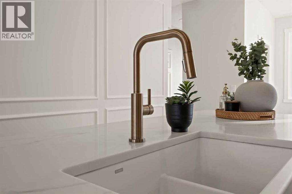 












3107 42 Street SW

,
Calgary,




Alberta
T3E3M4

