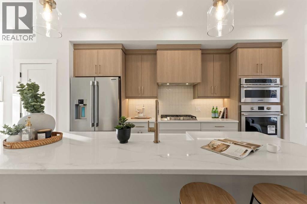 












3107 42 Street SW

,
Calgary,




Alberta
T3E3M4

