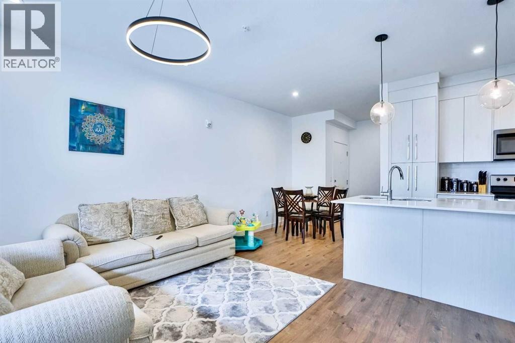 












2114, 681 Savanna Boulevard NE

,
Calgary,




Alberta
T3J5N9

