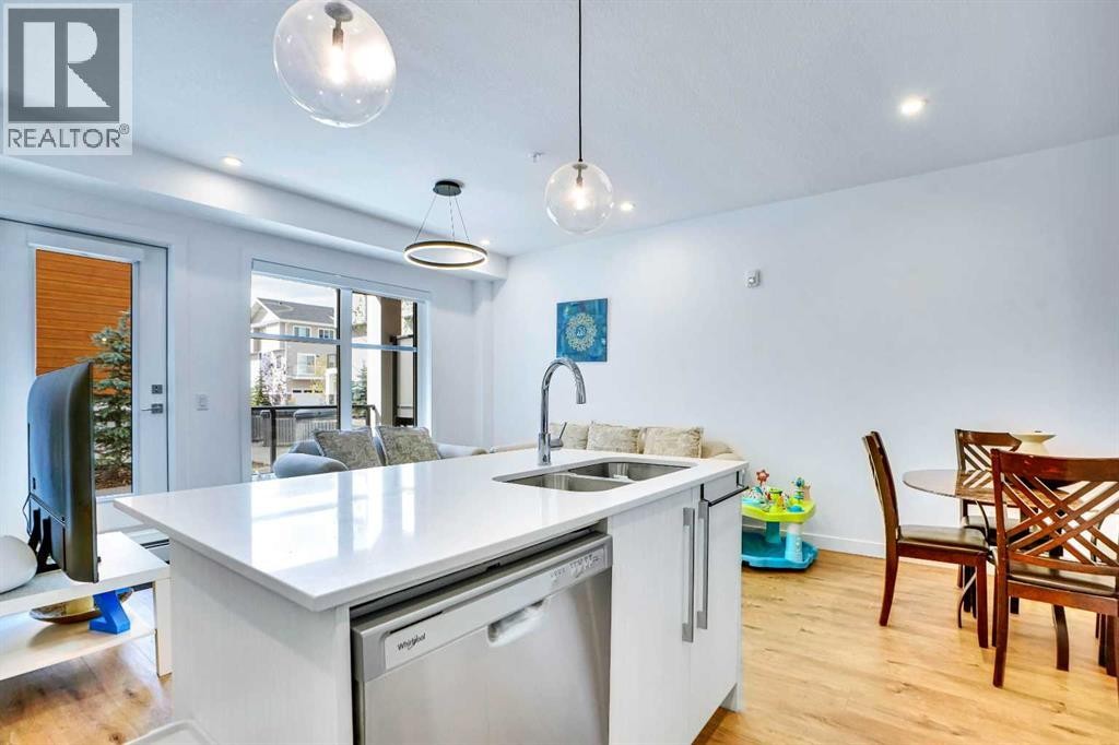 












2114, 681 Savanna Boulevard NE

,
Calgary,




Alberta
T3J5N9

