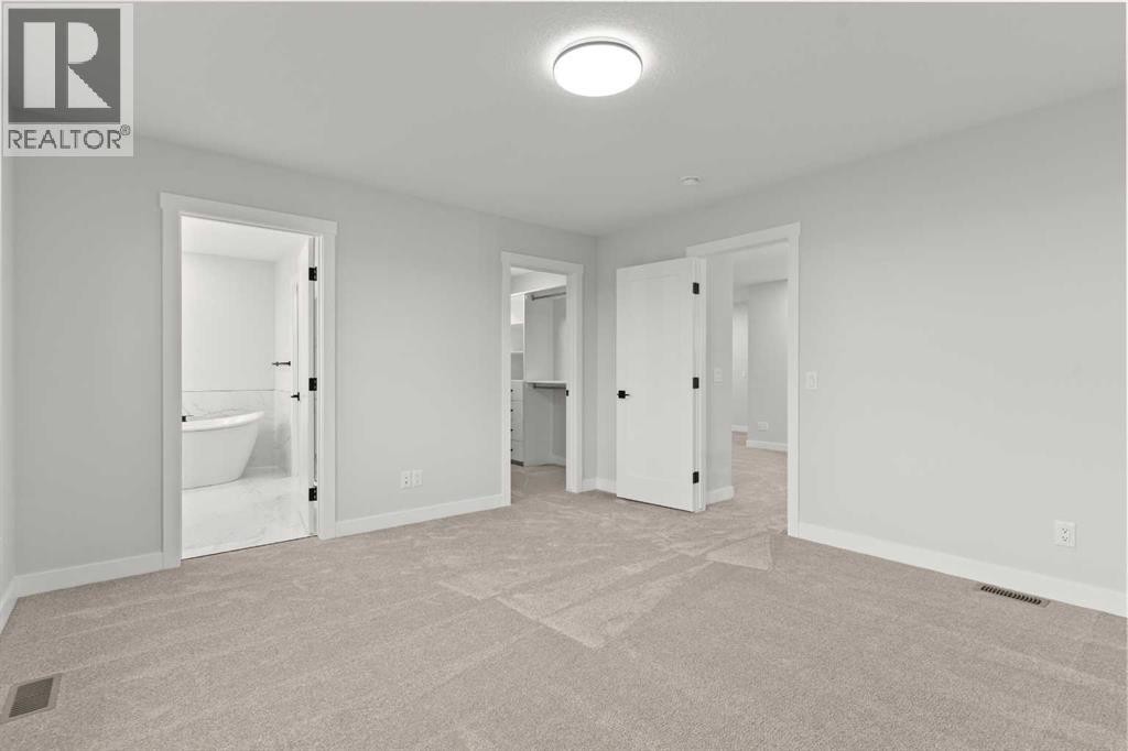 












467 Kinniburgh Loop

,
Chestermere,




Alberta
T1X3C2

