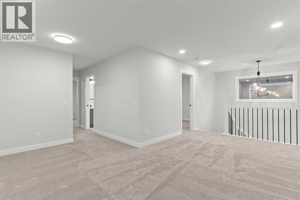 












467 Kinniburgh Loop

,
Chestermere,




Alberta
T1X3C2

