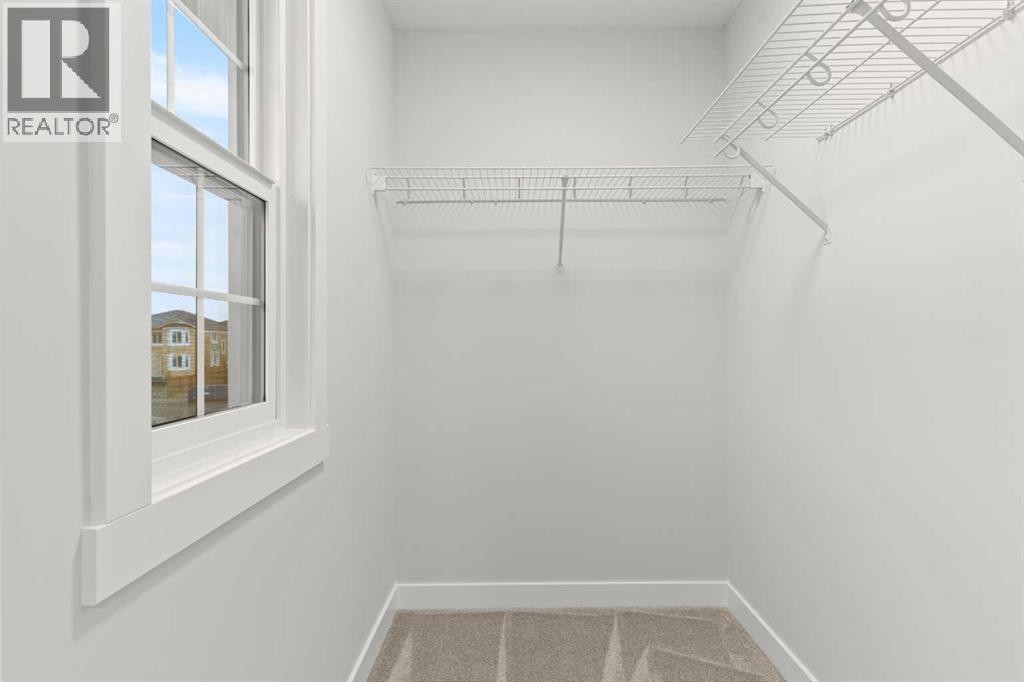 












467 Kinniburgh Loop

,
Chestermere,




Alberta
T1X3C2

