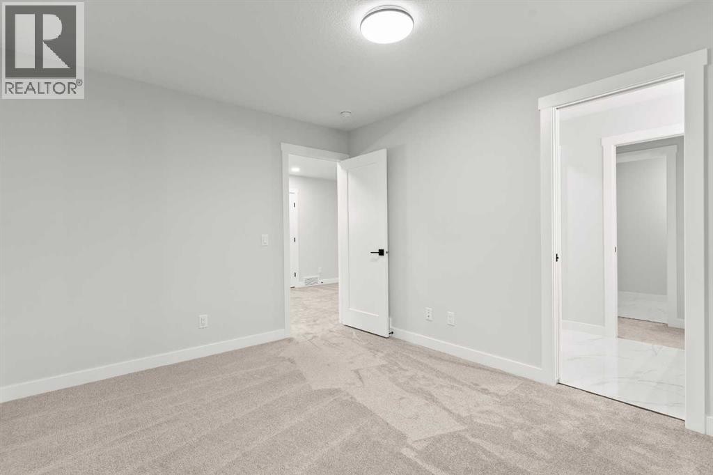 












467 Kinniburgh Loop

,
Chestermere,




Alberta
T1X3C2

