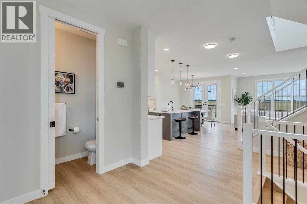 












467 Kinniburgh Loop

,
Chestermere,




Alberta
T1X3C2

