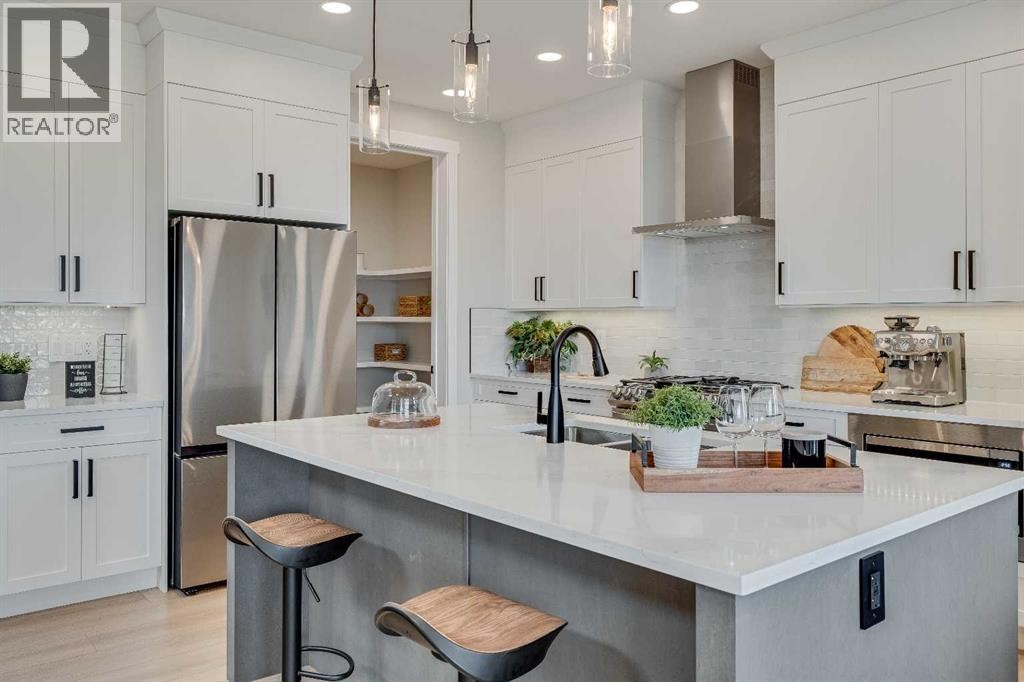 












467 Kinniburgh Loop

,
Chestermere,




Alberta
T1X3C2

