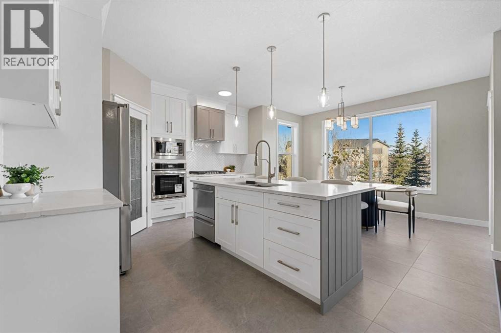 












125 Seagreen Passage

,
Chestermere,




Alberta
T1X0G5

