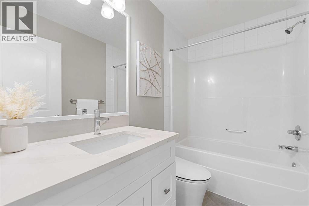 












125 Seagreen Passage

,
Chestermere,




Alberta
T1X0G5

