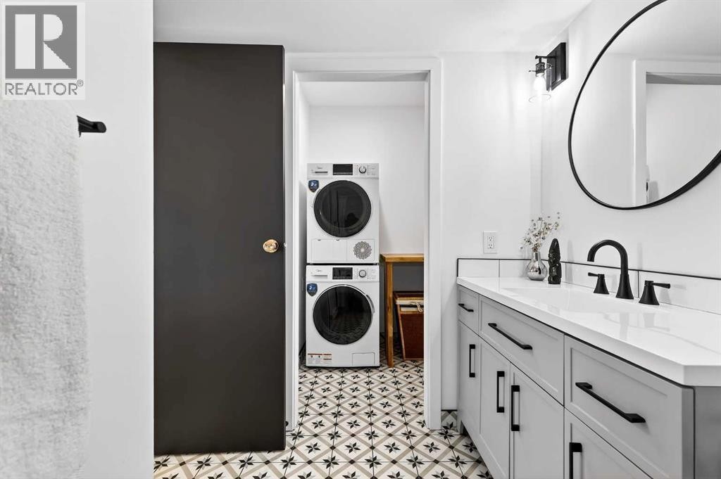 












903, 1107 15 Avenue SW

,
Calgary,




Alberta
T2R0S8

