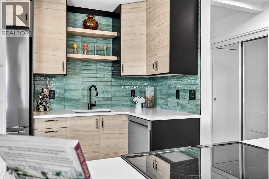 












903, 1107 15 Avenue SW

,
Calgary,




Alberta
T2R0S8

