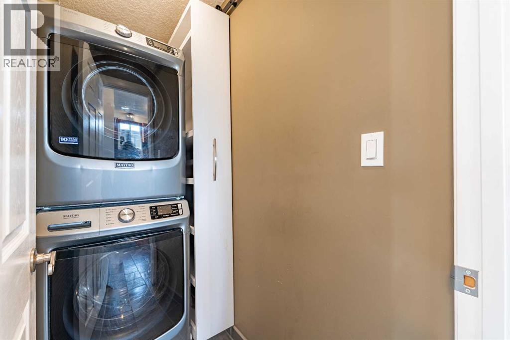 












135 27 Avenue NE

,
Calgary,




Alberta
T2Z1Z8

