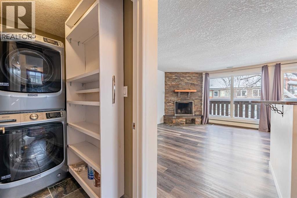 












135 27 Avenue NE

,
Calgary,




Alberta
T2Z1Z8

