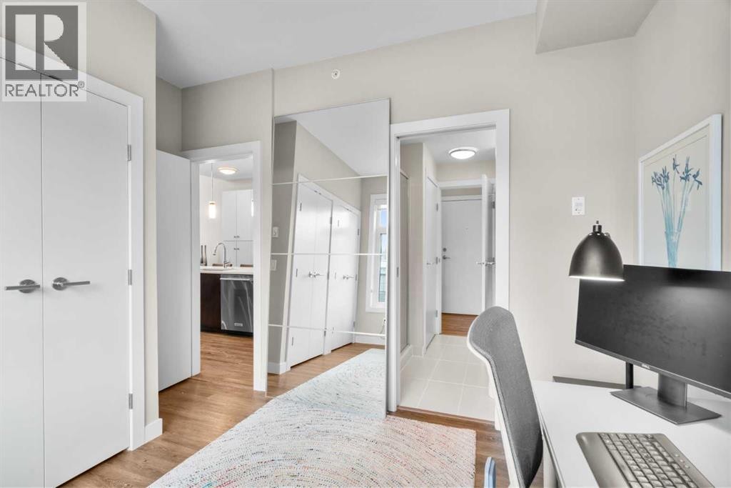 












408, 1720 10 Street

,
Calgary,




Alberta
T2T3E8

