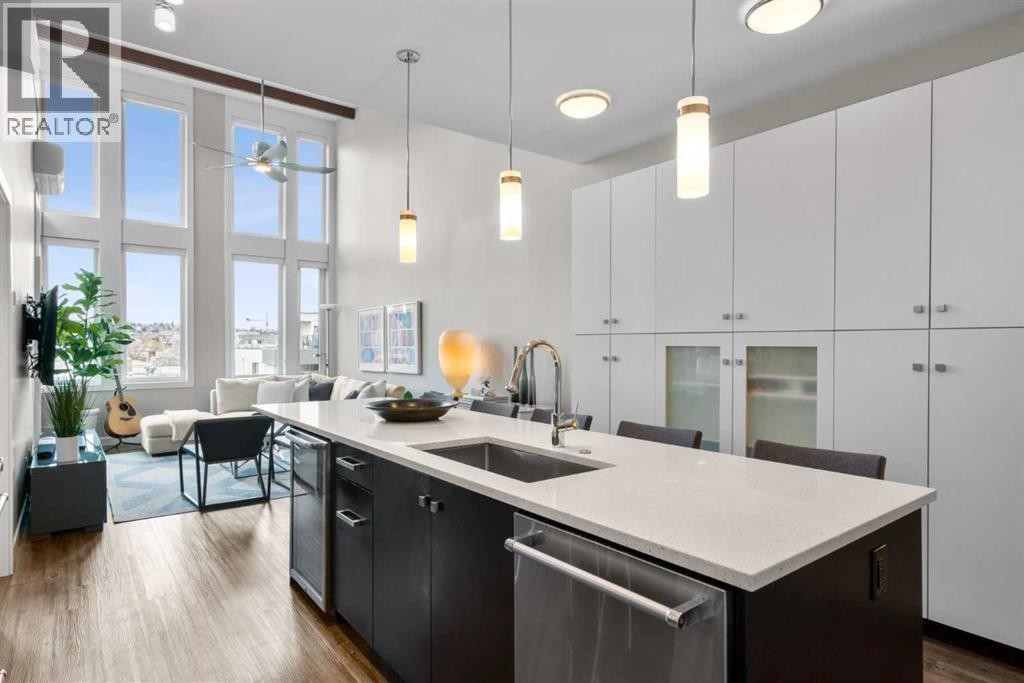 












408, 1720 10 Street

,
Calgary,




Alberta
T2T3E8

