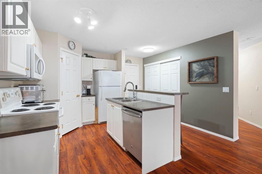 












317, 260 Shawville Way SE

,
Calgary,




Alberta
T2Y3Z6

