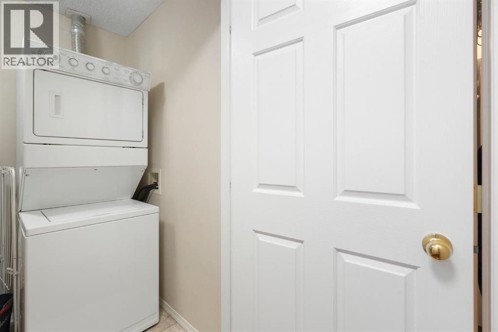 












317, 260 Shawville Way SE

,
Calgary,




Alberta
T2Y3Z6

