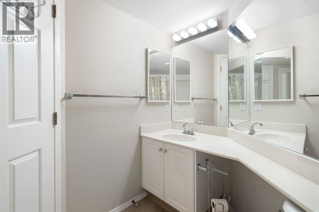 












317, 260 Shawville Way SE

,
Calgary,




Alberta
T2Y3Z6

