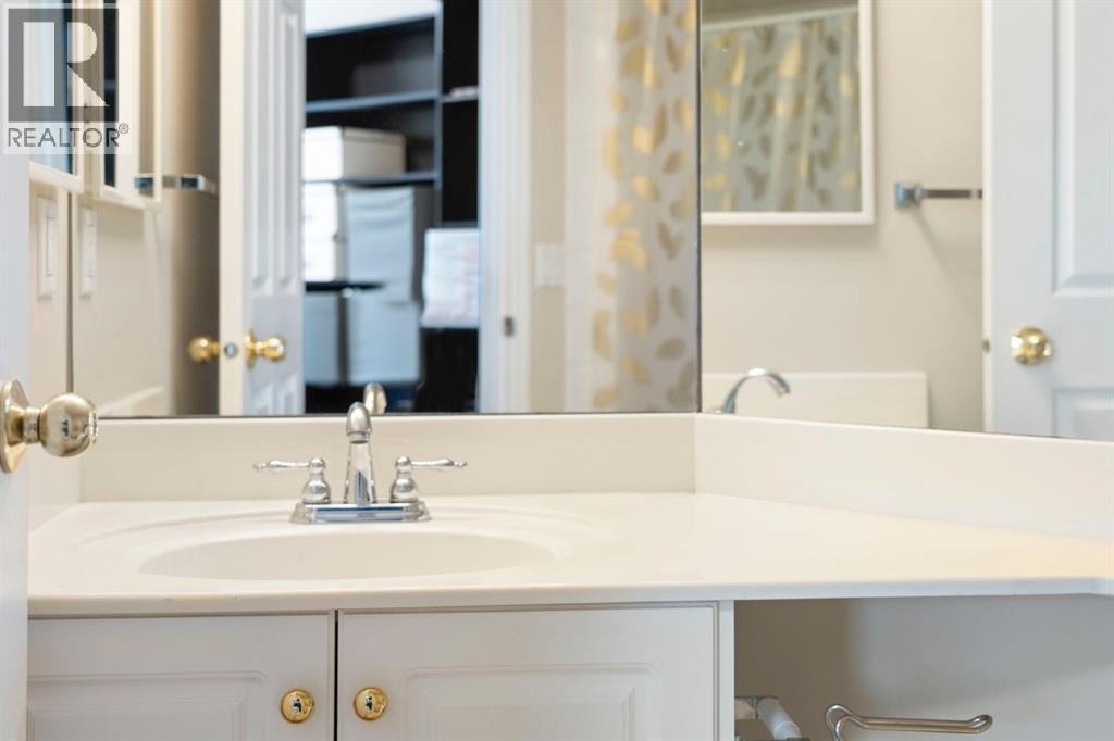 












317, 260 Shawville Way SE

,
Calgary,




Alberta
T2Y3Z6

