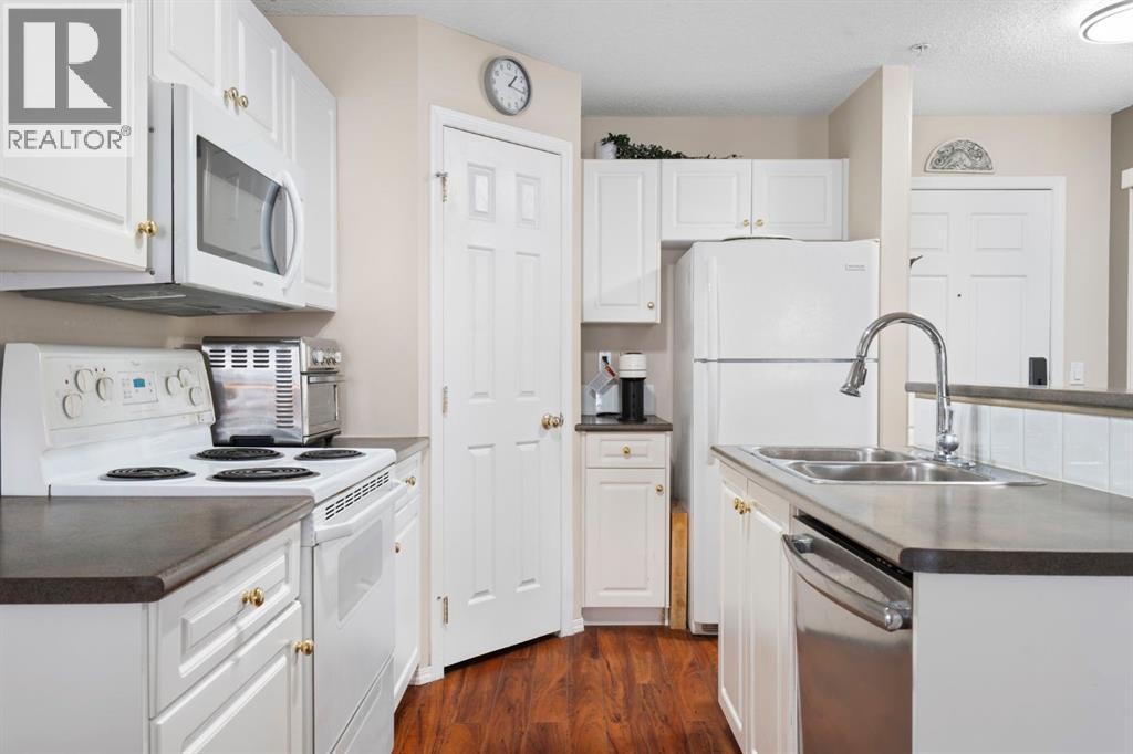 












317, 260 Shawville Way SE

,
Calgary,




Alberta
T2Y3Z6

