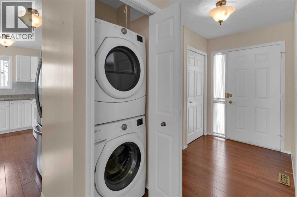 












114 Macewan Ridge Villas NW

,
Calgary,




Alberta
T3k4G3

