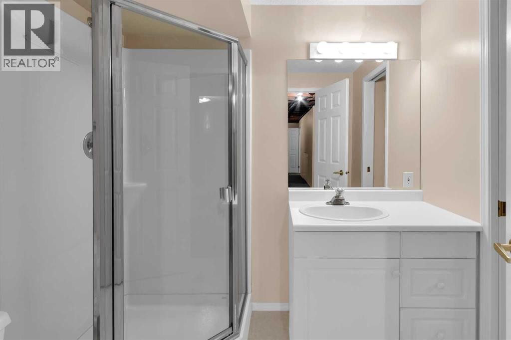 












114 Macewan Ridge Villas NW

,
Calgary,




Alberta
T3k4G3

